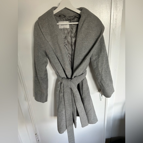 Aritzia Babaton 100% wool coat - Picture 1 of 9